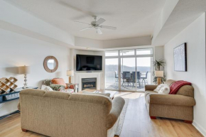 High-Floor Osage Beach Condo with Lake and Park Views